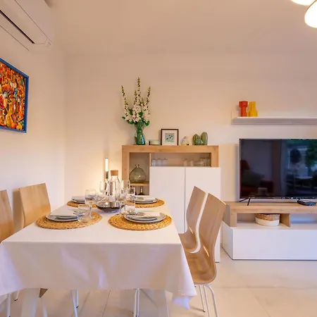 Le Boreal-3 By Interhome Apartment Saint-Raphael (Var)